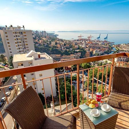 Apartment City View Rijeka Exteriör bild